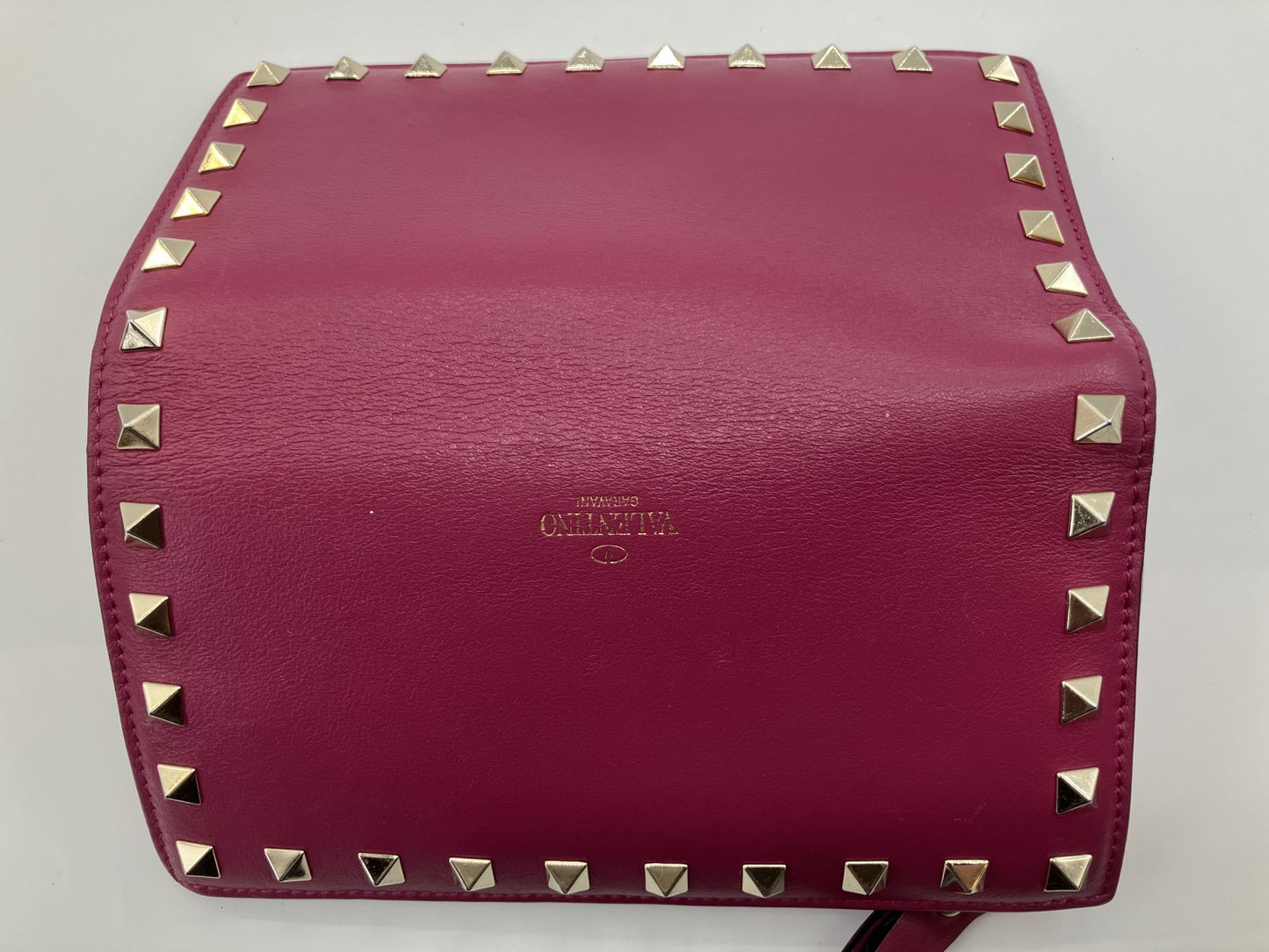 Valentino Garavani long wallet in pink with Rockstuds, box, bag and extra studs 