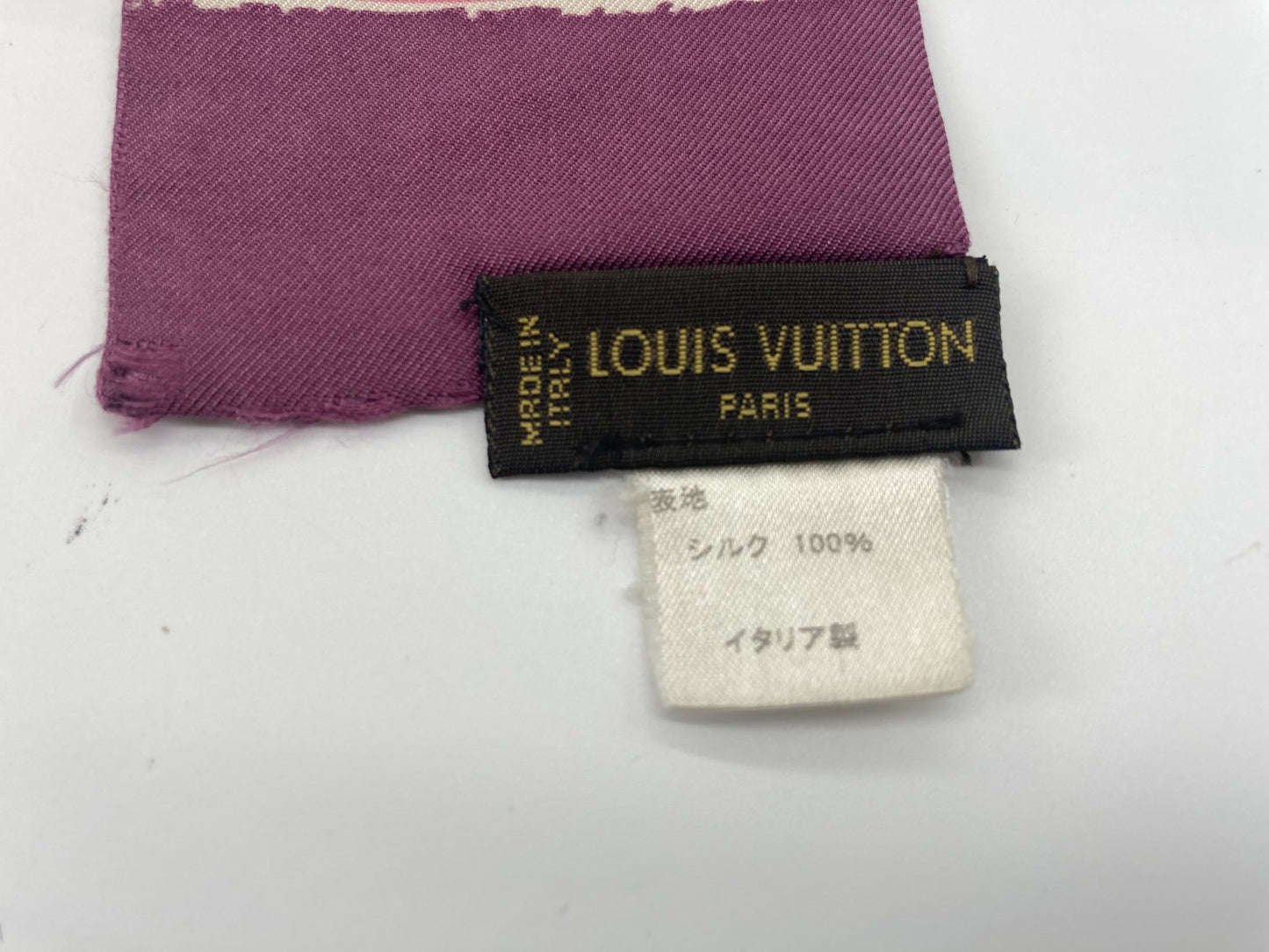 ＬＯＵＩＳ　ＶＵＩＴＴＯＮ　ルイヴィトン　スカーフ　バンドー　モノグラム　スプラッシュ　シルク１００％　パープル　　約１２６×６ｃｍ　送料無料