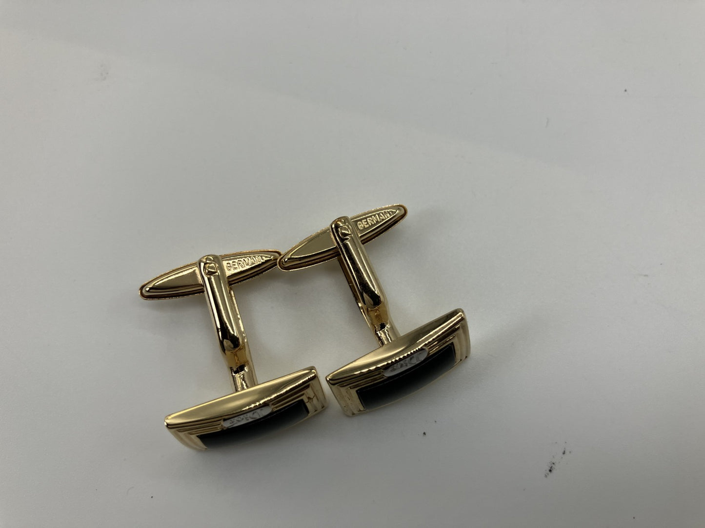 Christian Dior Cufflinks and Tie Pin Set Gold with Case Free Shipping 