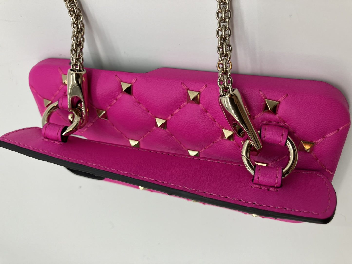 Valentino Garavani iPhone 13/14 case pink chain box bag included free shipping 