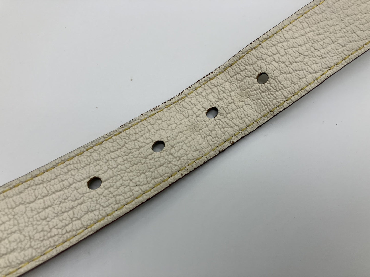 LOUIS VUITTON Louis Vuitton Santur Suhali Belt M6870U สีขาว 80/32 ความยาวรวมประมาณ 98ซม. 