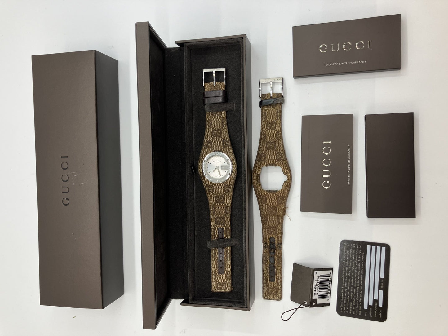 Gucci GG canvas G bandeau ladies watch, silver dial, quartz, with doubles band, box, case and guarantee