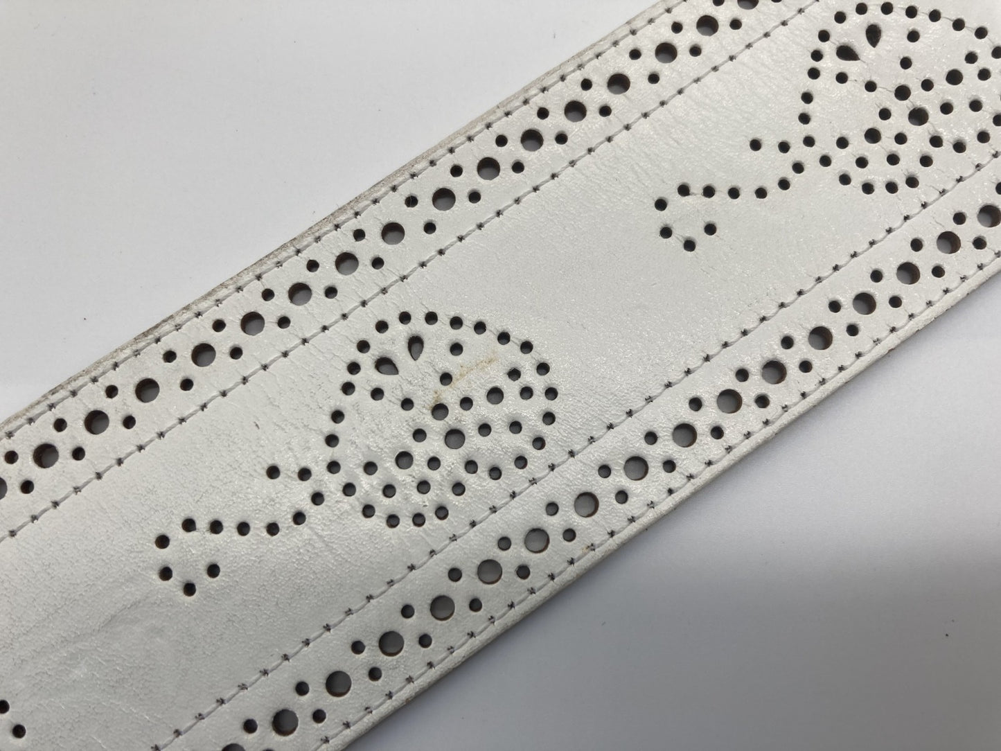 MOSCHINO White Belt 70 Width 6cm Length 83cm