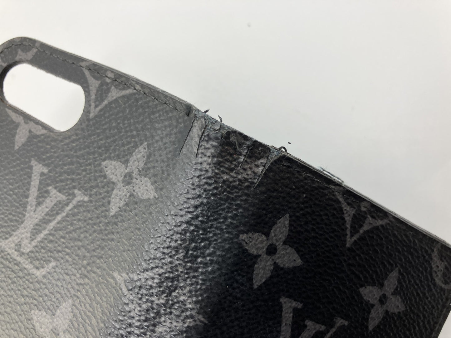 ＬＯＵＩＳ　ＶＵＩＴＴＯＮ　ルイヴィトン　モノグラムエクリプス　M62641　ｉｐｈｏｎｅ７plus フォリオ（8 plus 可）ブラック