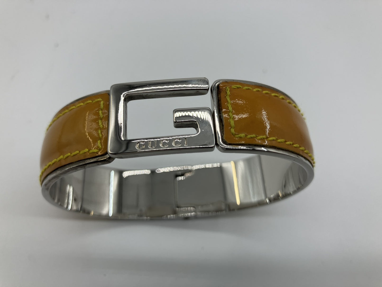 Gucci G logo bangle, silver and yellow, wrist size 18cm 