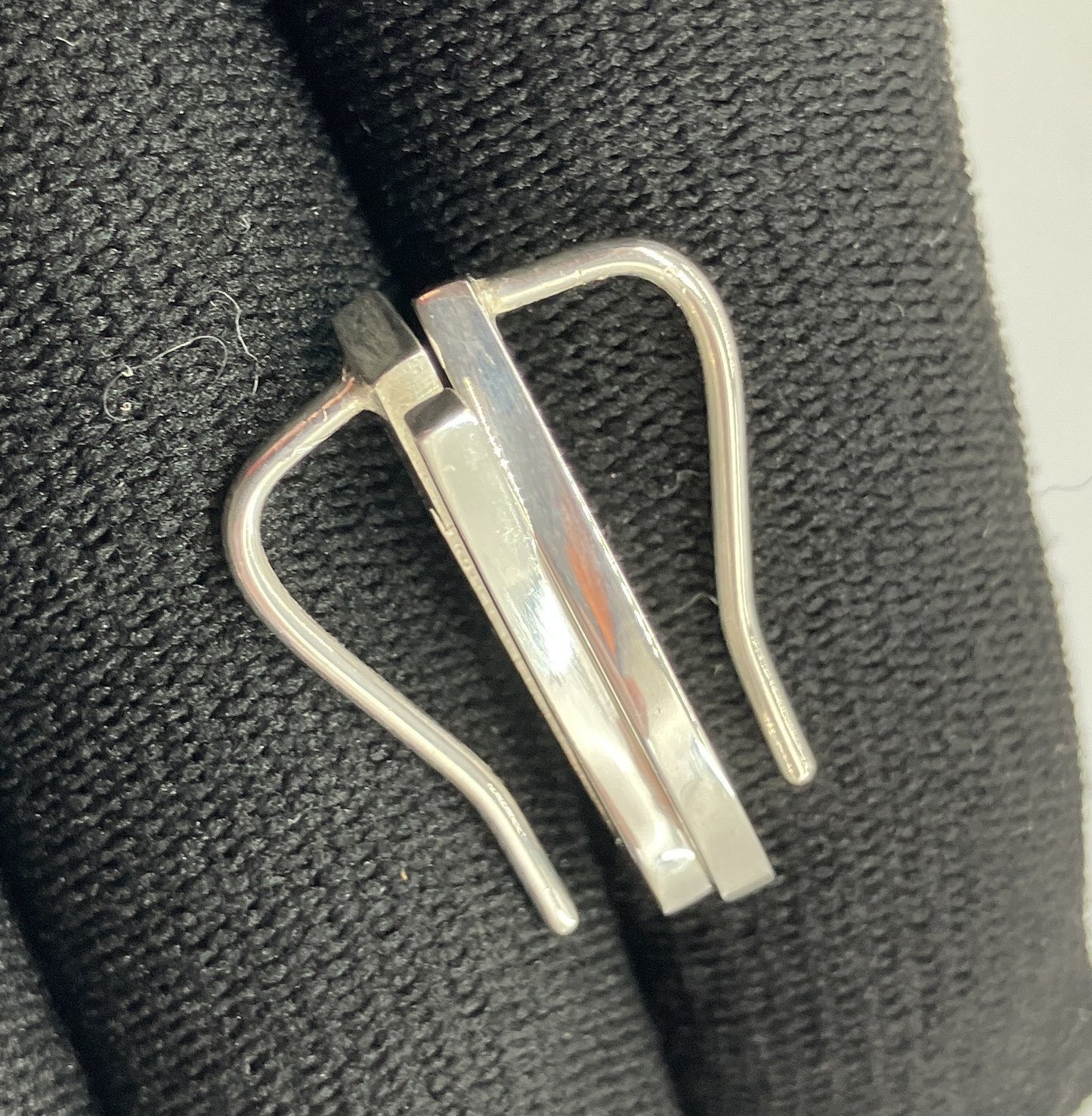 GUCCI 925 Sterling Silver G Oval Earrings Made in Italy Box Pouch