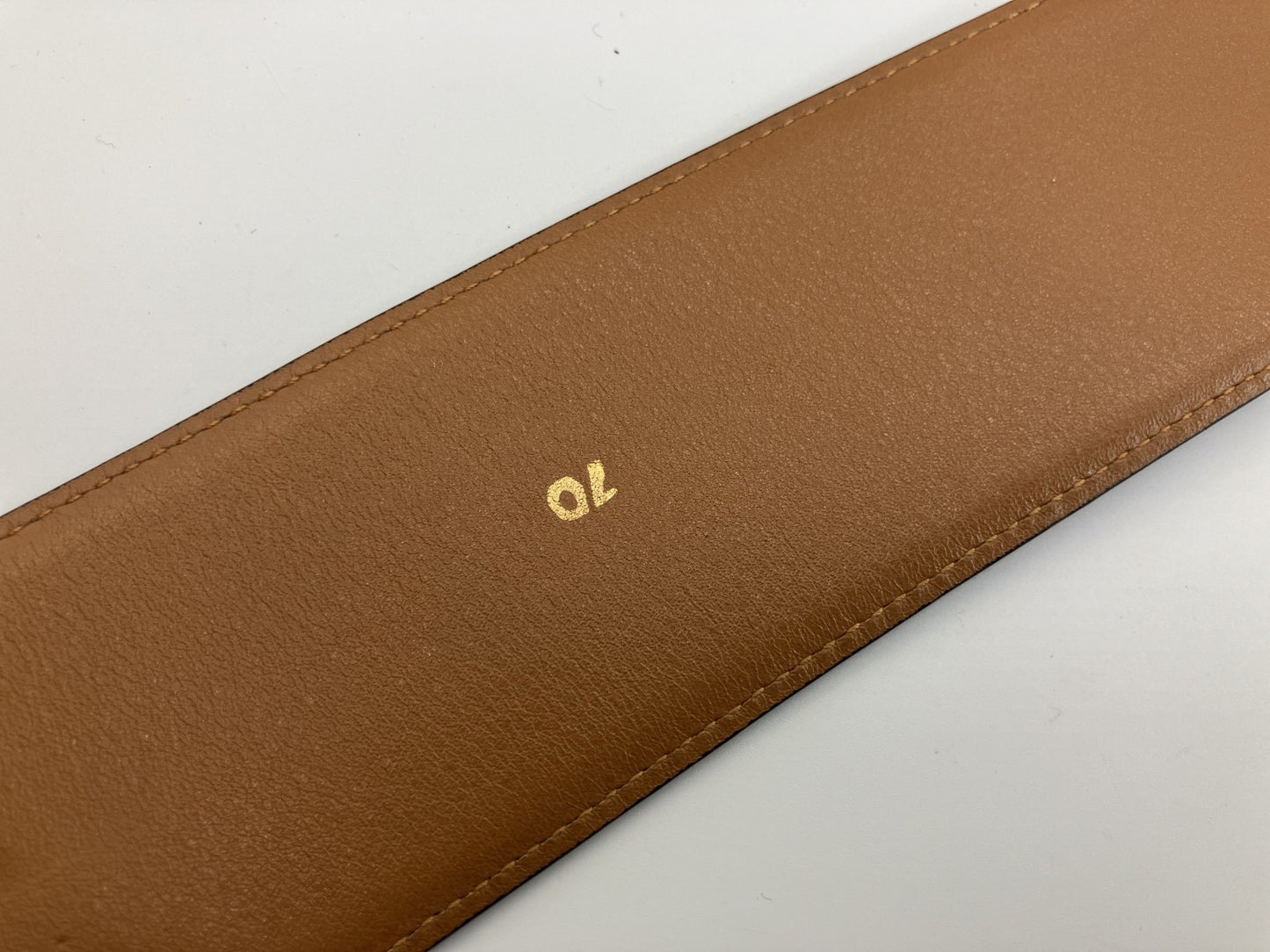 Cﾃｩline leather circle logo (diameter 8 cm) belt 82 cm x5.5 cm gold and brown