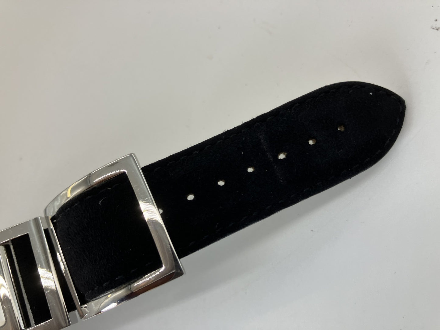 FENDI Gyro 5010L Box, Guarantee, Replacement Strap Case Width: Approx. 26mm Arm Circumference: Approx. 16cm Ladies Quartz Silver SS Free Shipping 