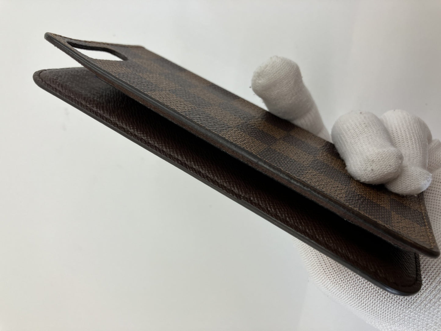 LOUIS VUITTON iPhone 8 Plus Folio (also fits 7 Plus) Mobile Phone Case Damier Ebﾃｨne N61068