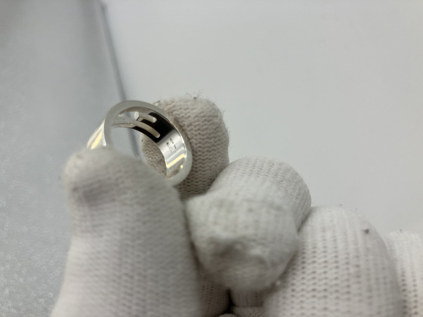 Ｇｕｃｃｉ Ｇロゴ ＳＶ９２５ (JP 11)(US 6)(51) 7.5ｇ 送料無料