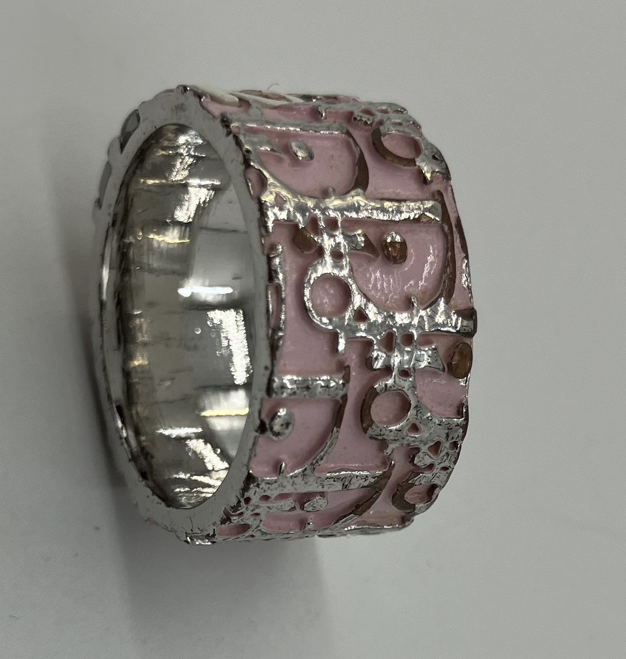 Christian Dior Trotter Ring (JP 9)(49)(US 5) สีชมพู จัดส่งฟรี 