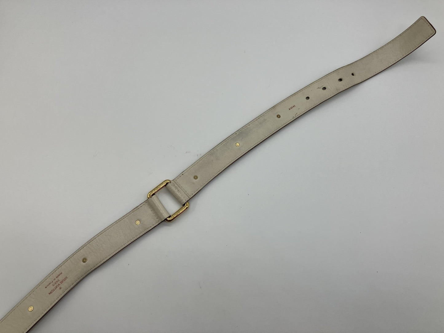 LOUIS VUITTON Louis Vuitton Santur Suhali Belt M6870U สีขาว 80/32 ความยาวรวมประมาณ 98ซม. 