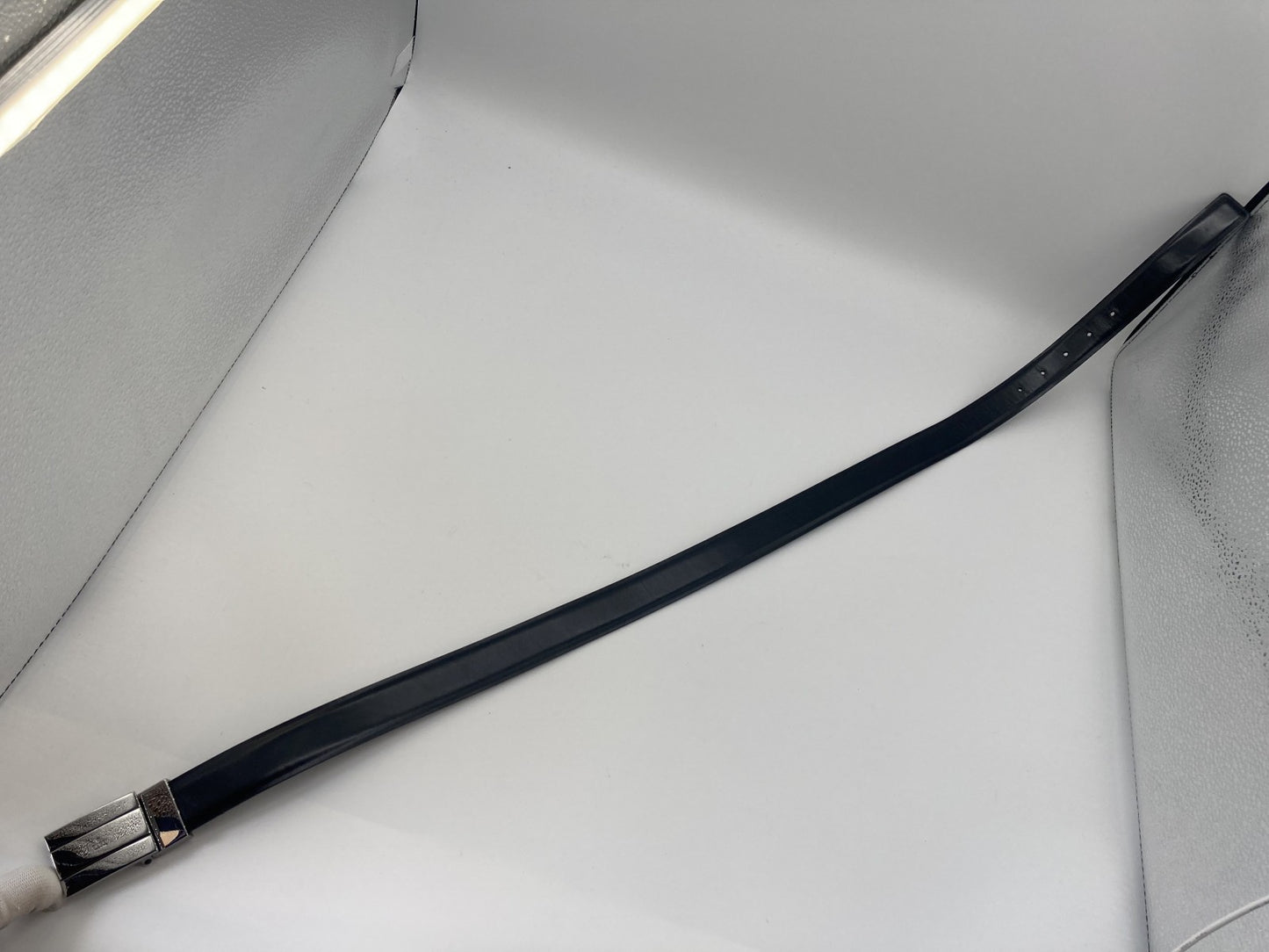 Ｇｕｃｃｉグッチ無料ロゴ レザーベルト 残り１０１ｃｍ 送料