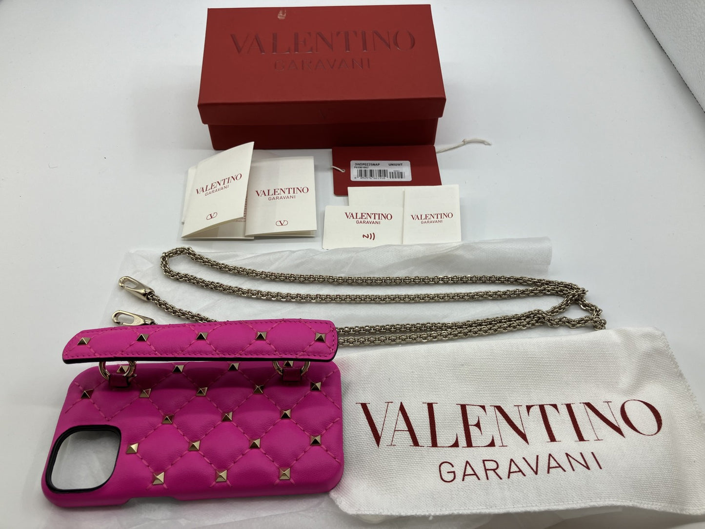 Valentino Garavani iPhone 13/14 case pink chain box bag included free shipping 