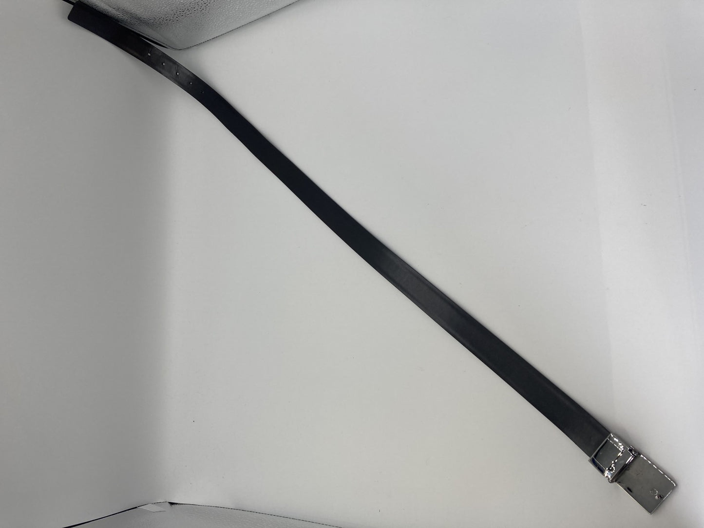 Ｇｕｃｃｉグッチ無料ロゴ レザーベルト 残り１０１ｃｍ 送料