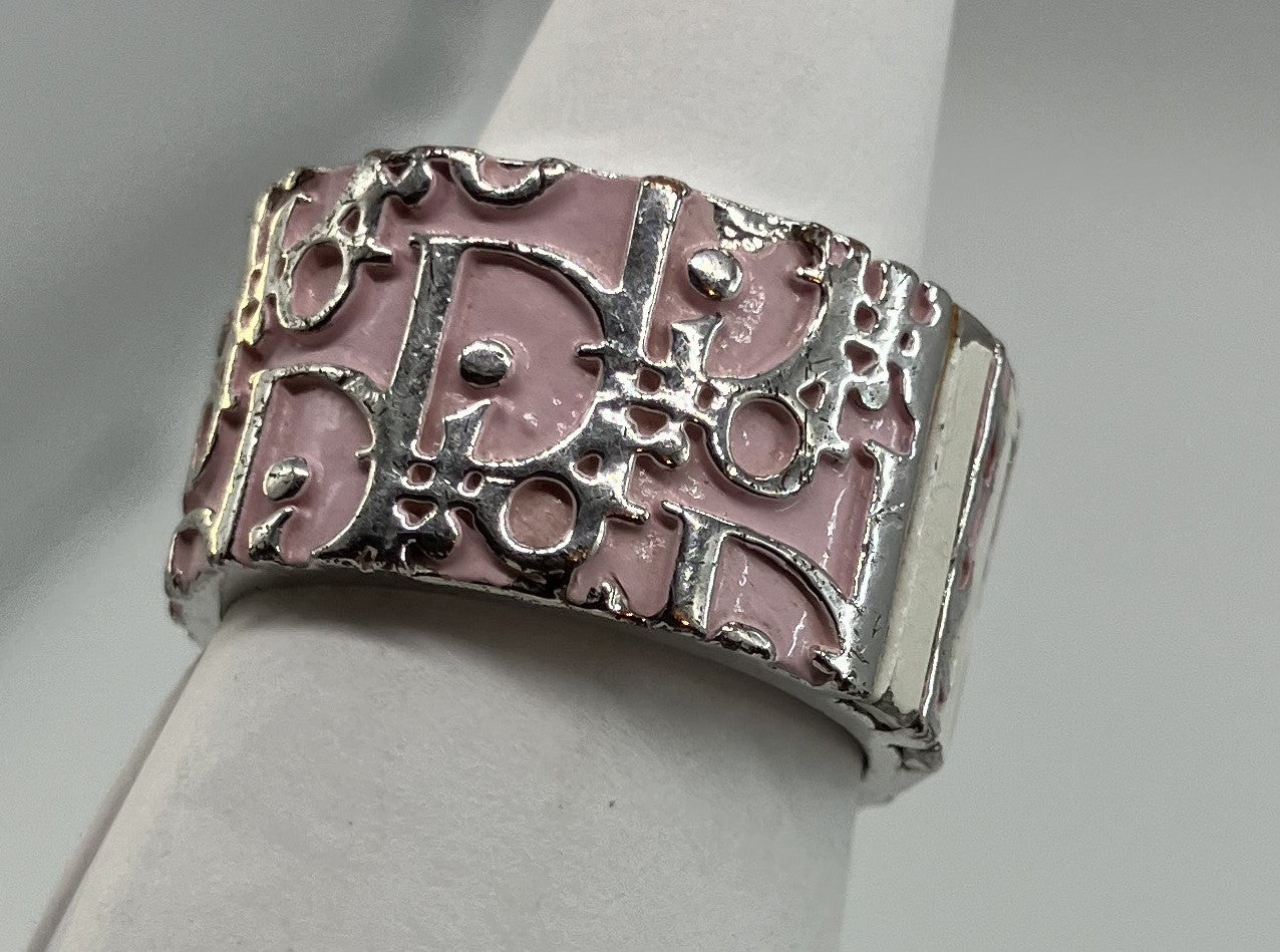 Christian Dior Trotter Ring (JP 9)(49)(US 5) สีชมพู จัดส่งฟรี 