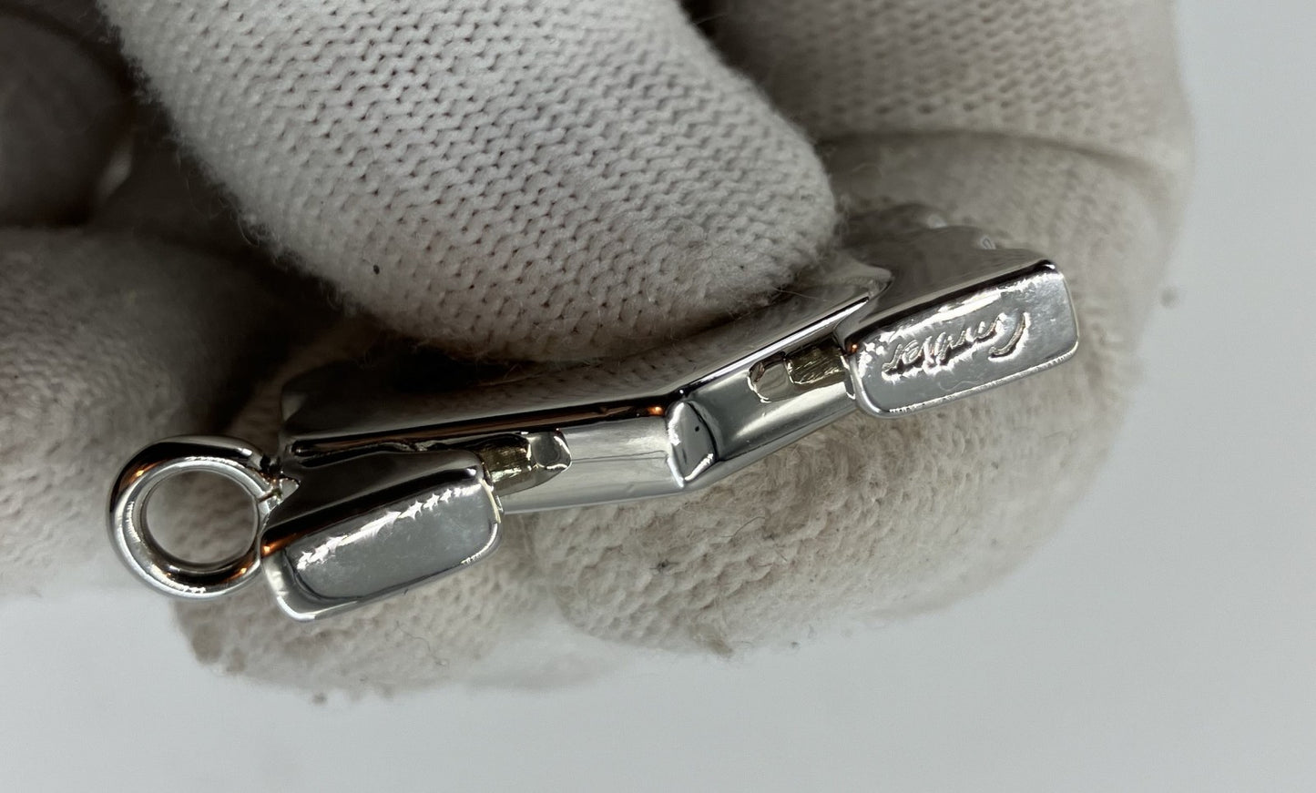 Cartier Charm Top Silver 4 x 2 ซม. (1.57 x 0.79 นิ้ว) จัดส่งฟรี 