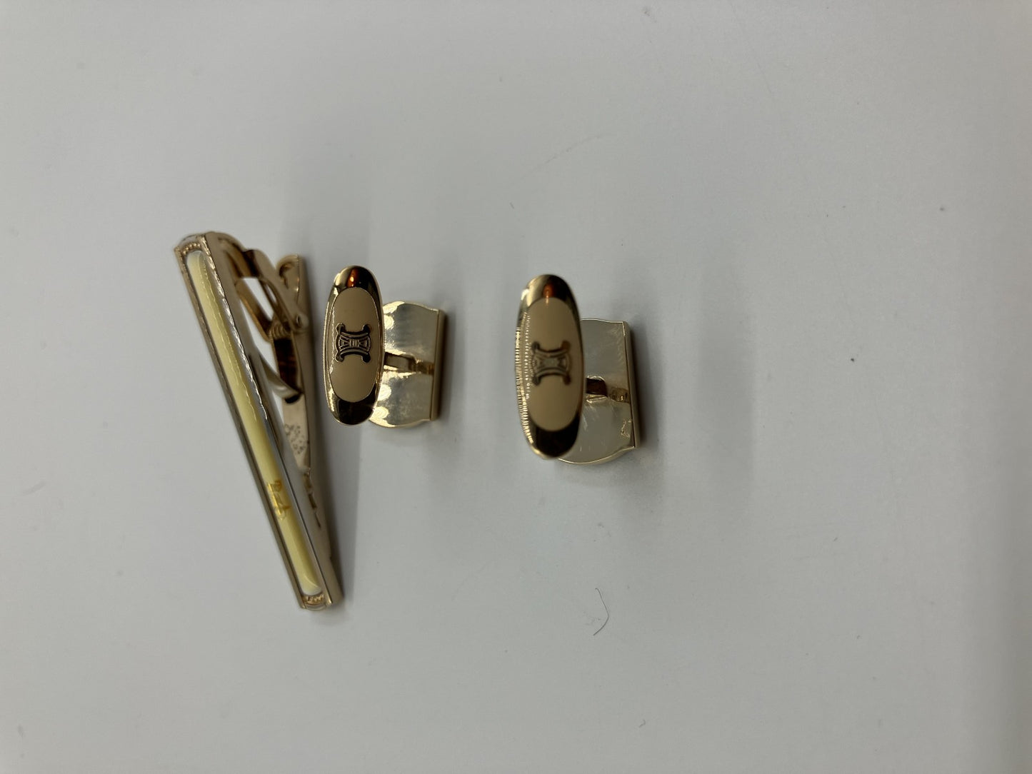 セリーヌ タイピン・カフスセット ゴールド 箱付 送料無料