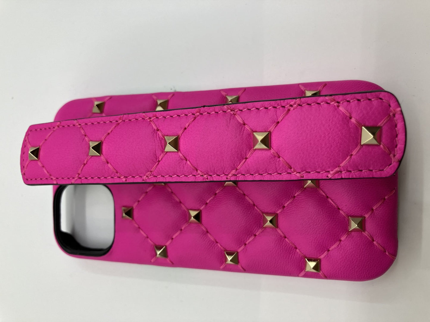 Valentino Garavani iPhone 13/14 case pink chain box bag included free shipping 