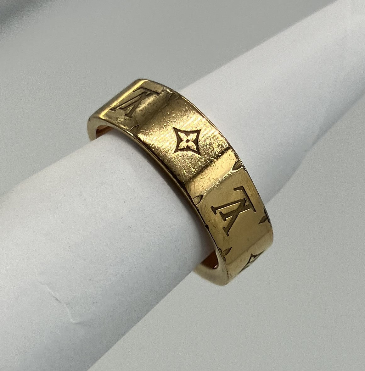 LOUIS VUITTON Louis Vuitton Berg Nanogram S size M00213 Actual size #9.5 Gold ring Free shipping 