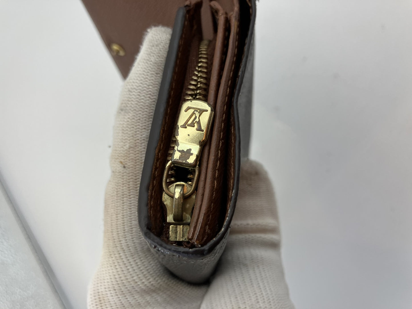 Louis Vuitton Monogram Compact Bi-fold Wallet M61735 14x3.5" with pouch