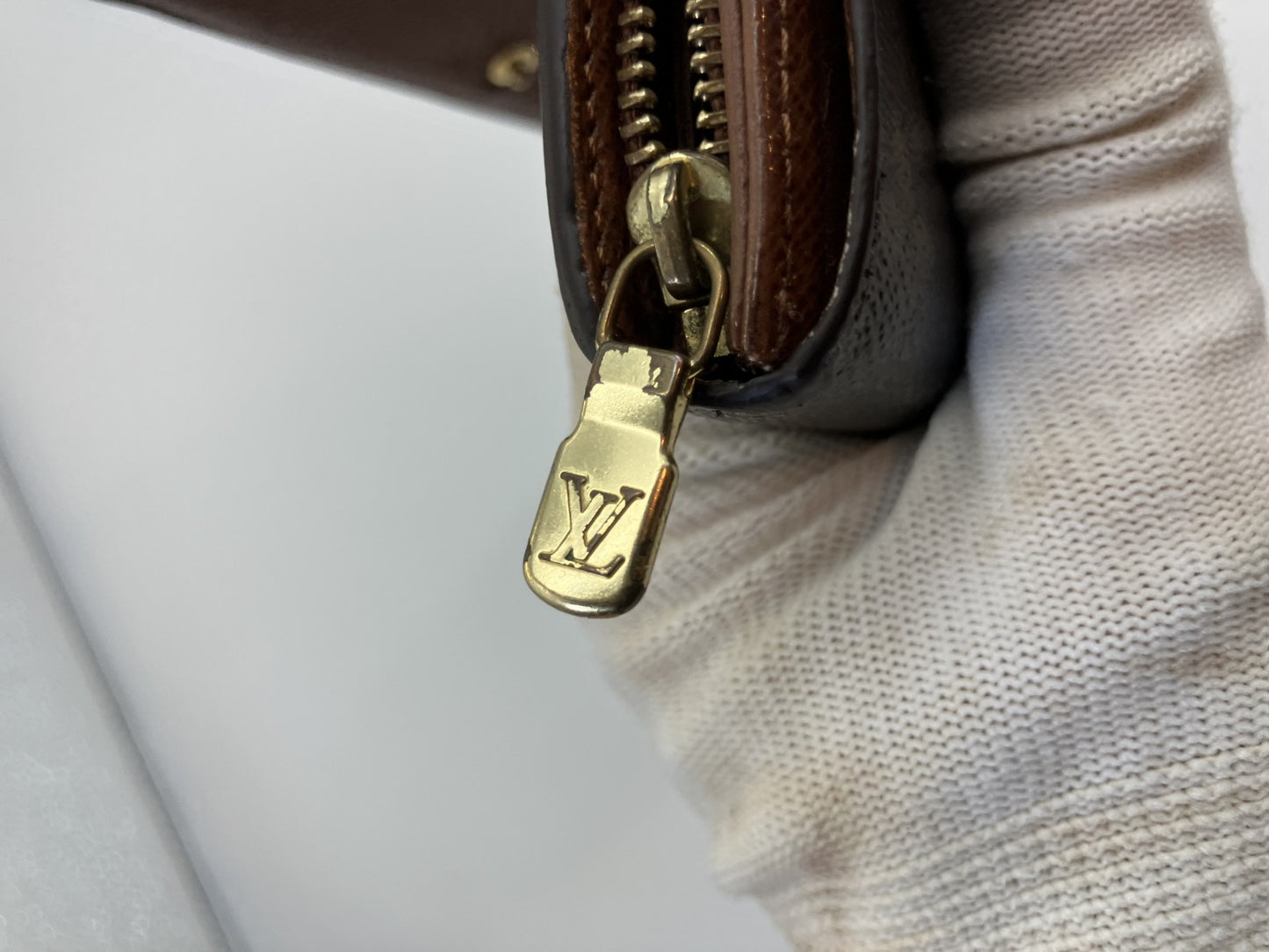 Louis Vuitton Monogram Compact Bi-fold Wallet M61735 14x3.5" with pouch