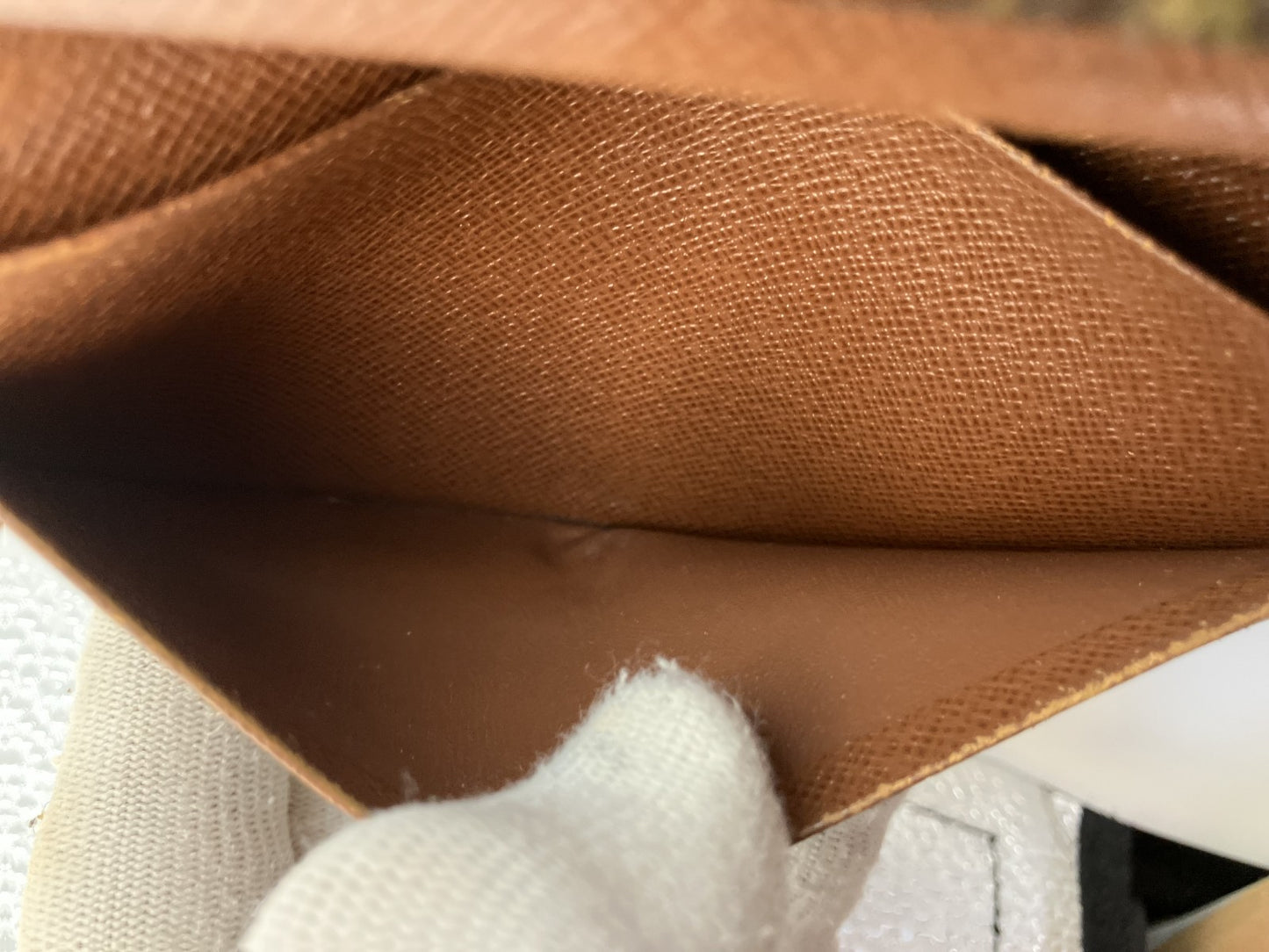 Louis Vuitton Monogram Compact Bi-fold Wallet M61735 14x3.5" with pouch