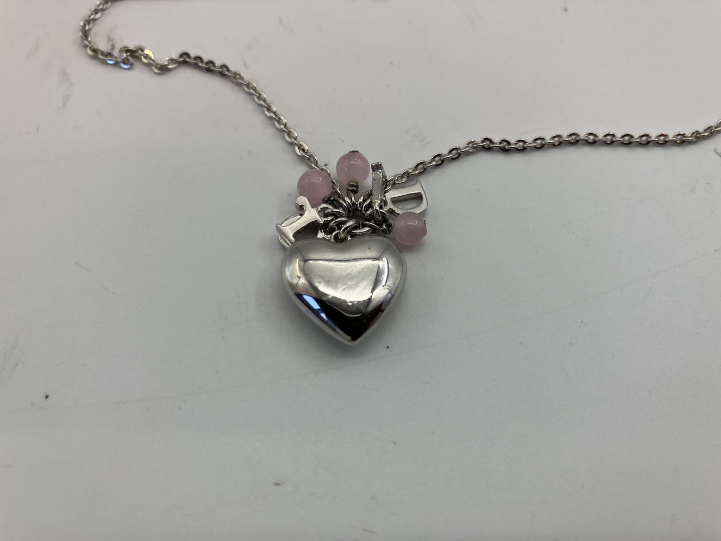 Christian Dior Heart Necklace, Faux Pearl, Silver &amp; Pink, Chain 43cm, Top Width 1.4cm, Free Shipping 