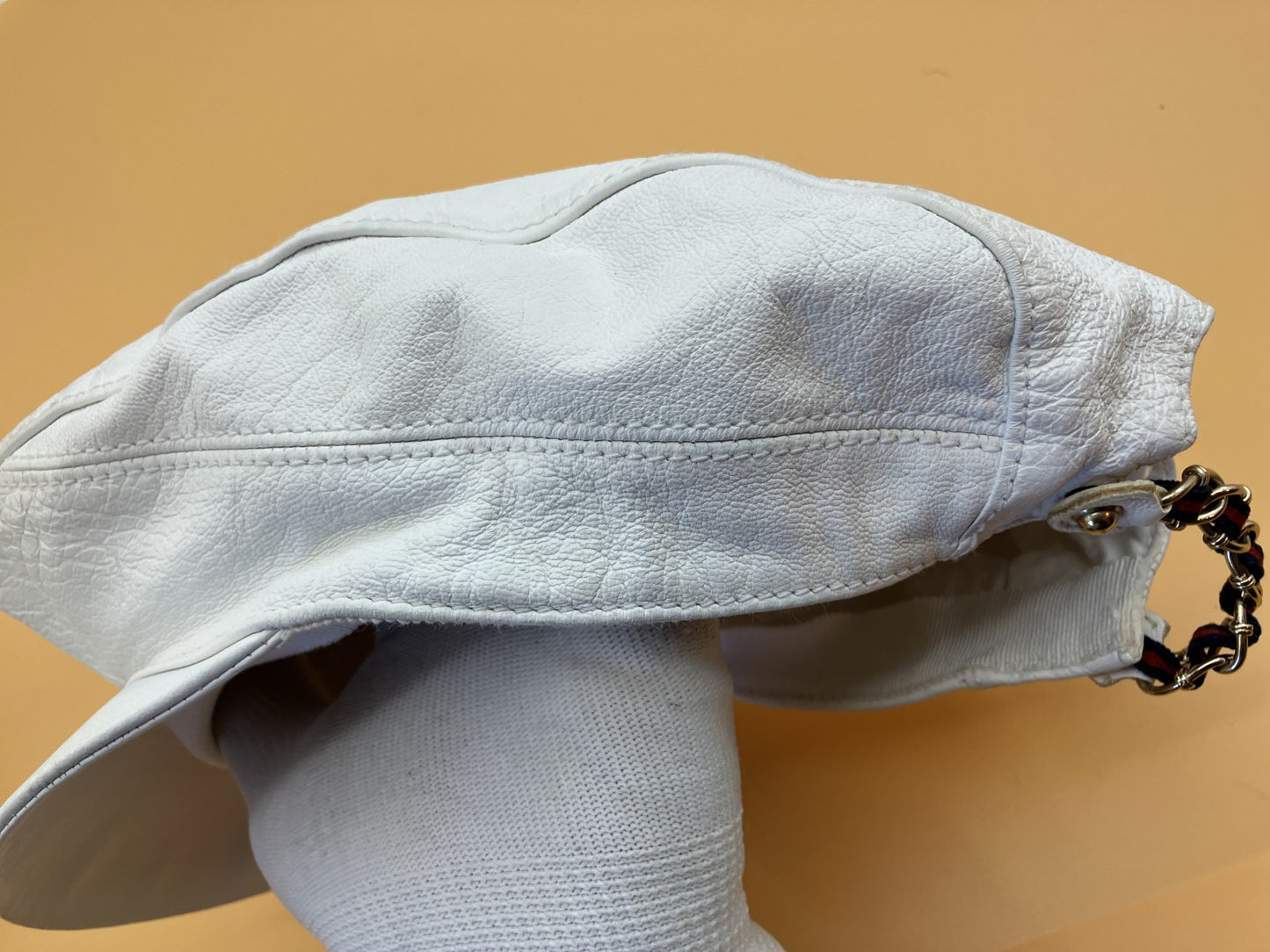 Gucci 155578 Hunting Cap, Lambskin, White, Size L (Head circumference: 56cm) with bag .