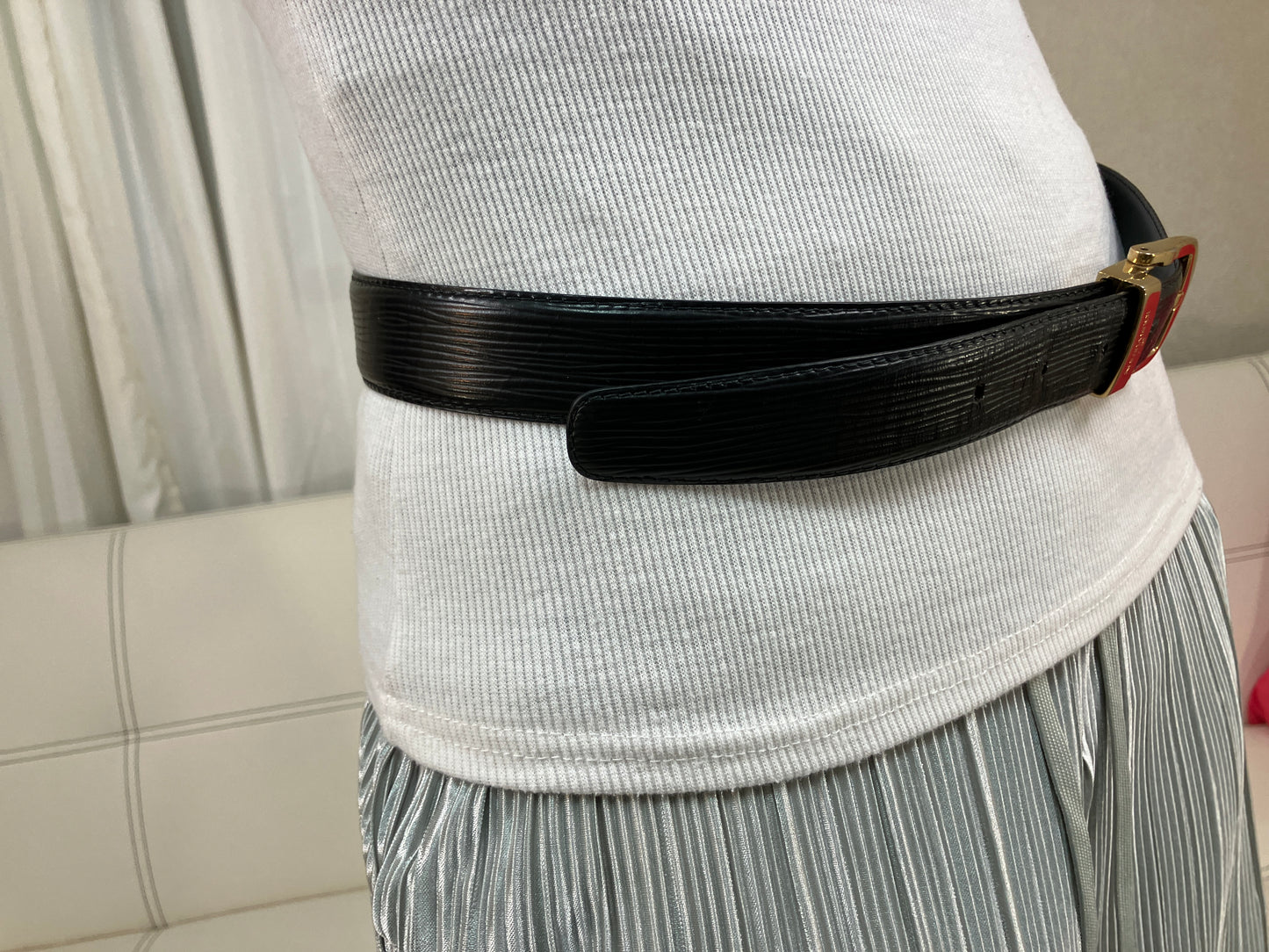 ＬＯＵＩＳ ＶＵＩＴＴＯＮ ルイ グラフィック 黒サンチュール クラッシックベルト ノワール 短く１０３ｃｍ 送料無料