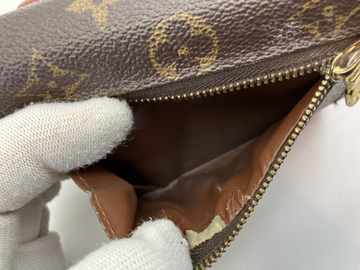 Louis Vuitton Monogram Portefeuille Koala M58013 CA0075 กระเป๋าสตางค์แบบพับสองทบ สีน้ำตาล จัดส่งฟรี 