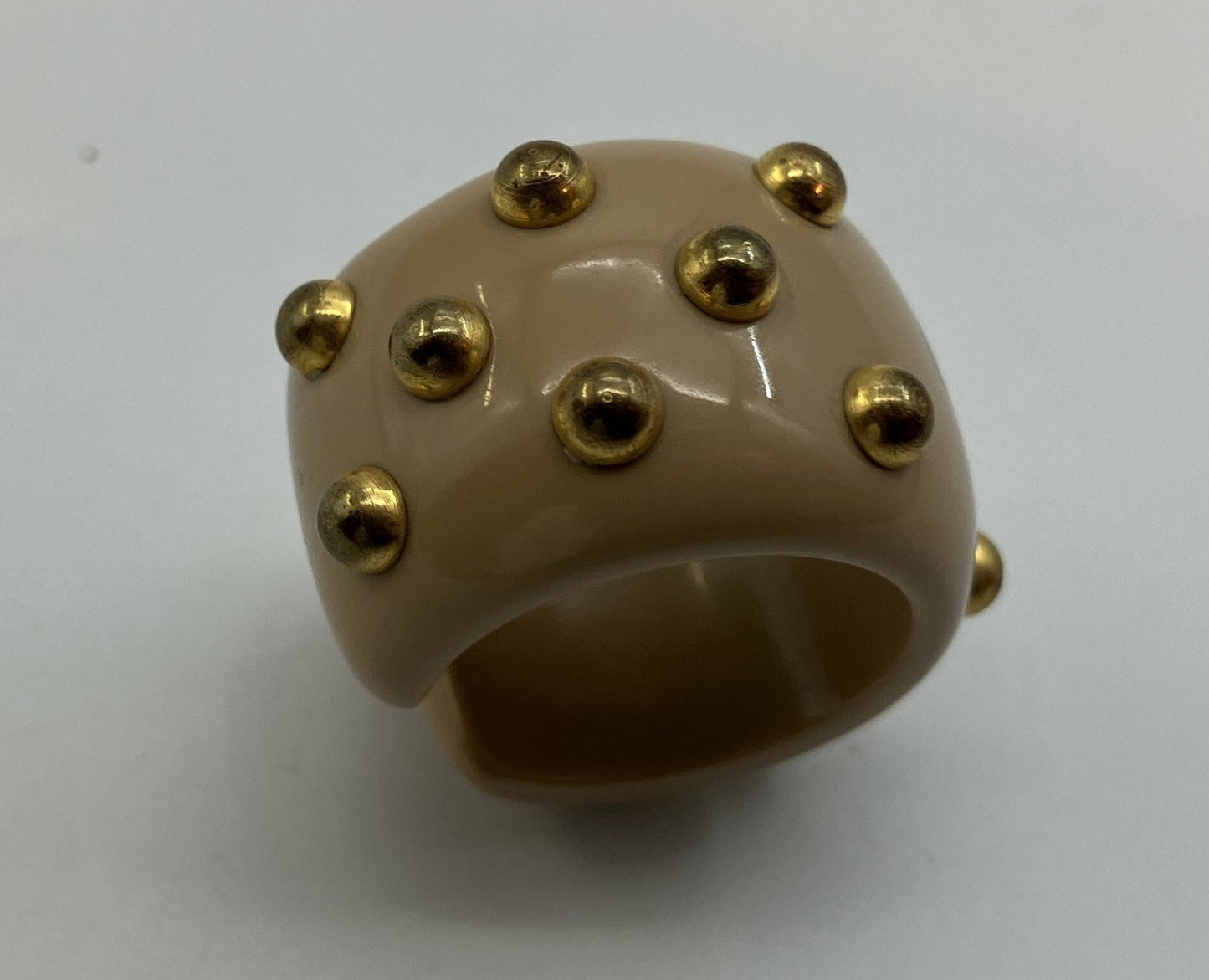 CHANEL Vintage Studded Beige Plastic Ring 窶・Size JP 12 / US 6.5 / EU 52 窶・Authentic Pre-owned