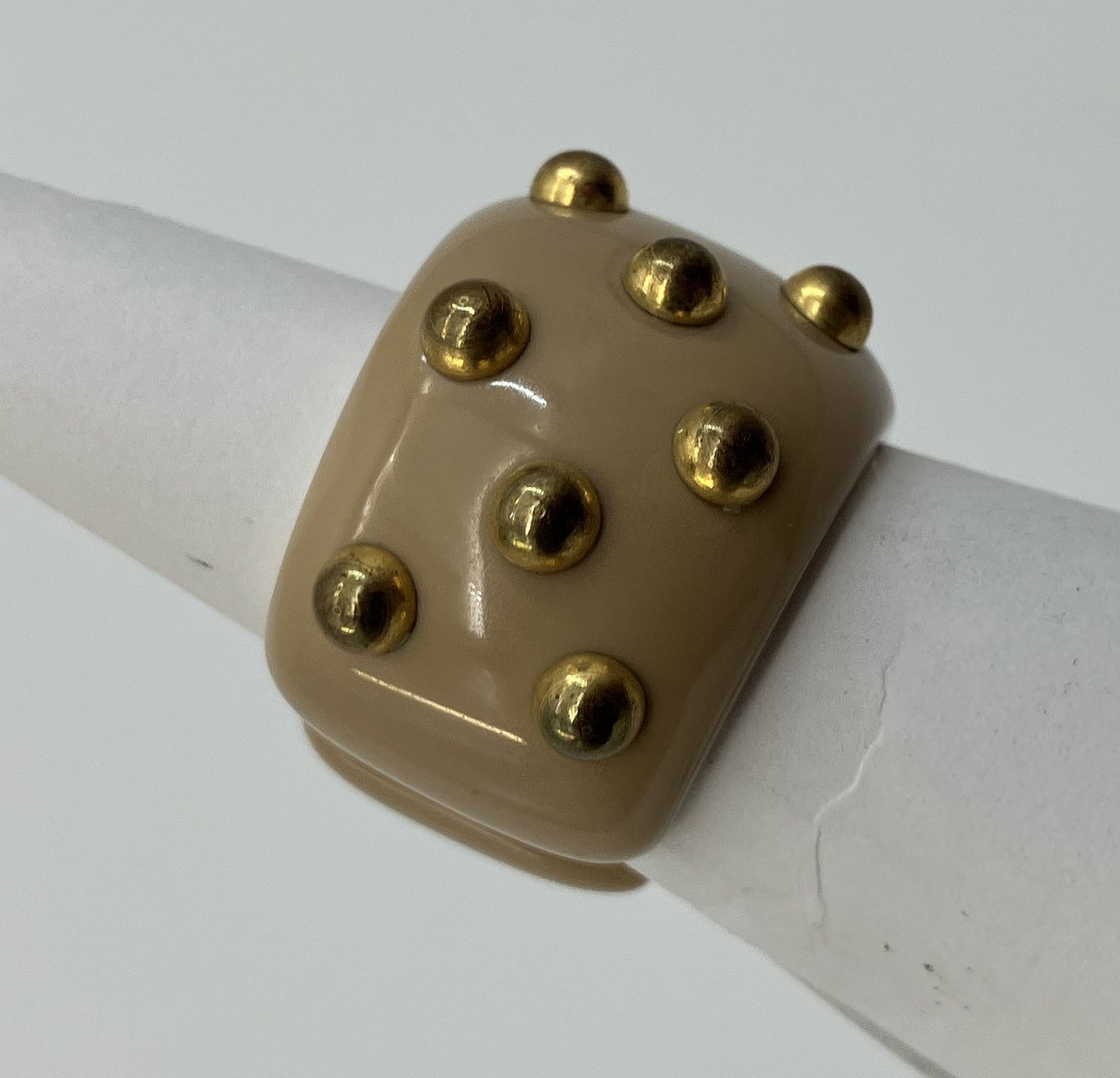 CHANEL Vintage Studded Beige Plastic Ring 窶・Size JP 12 / US 6.5 / EU 52 窶・Authentic Pre-owned