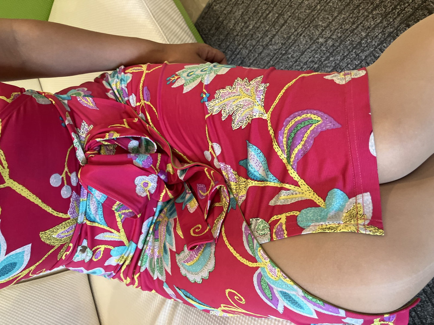 REGINA ROMANTICO Floral Stretch Jersey Wrap Dress Made in Japan Sz 36 S Knee Length