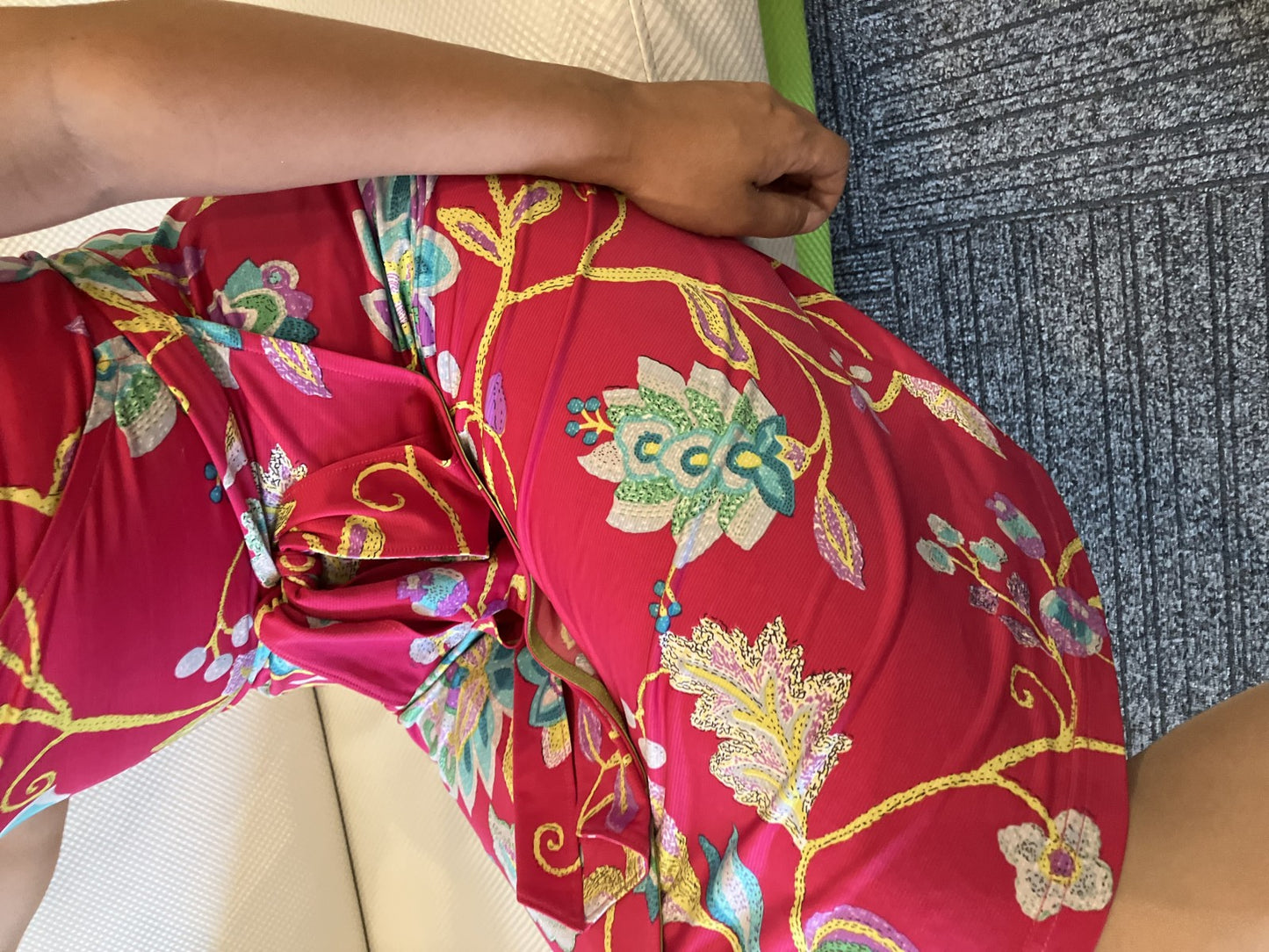 REGINA ROMANTICO Floral Stretch Jersey Wrap Dress Made in Japan Sz 36 S Knee Length