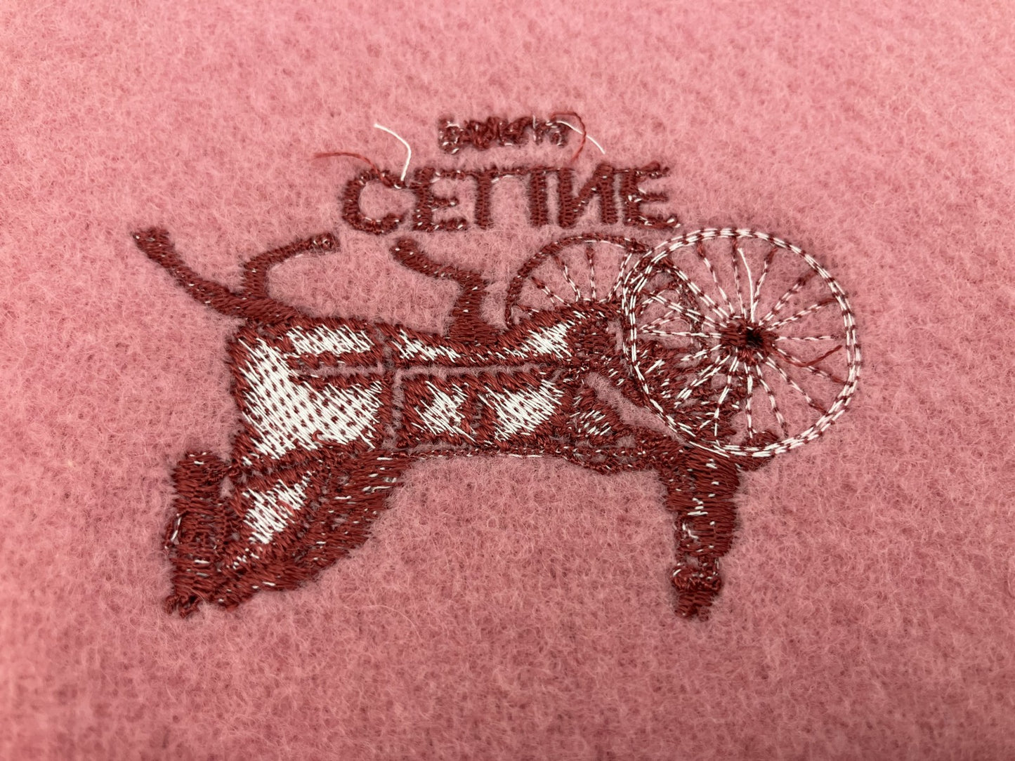 セリーヌ ピンクマフラー 130×64ｃｍ（51.18×25.20インチ） ウール送料無料