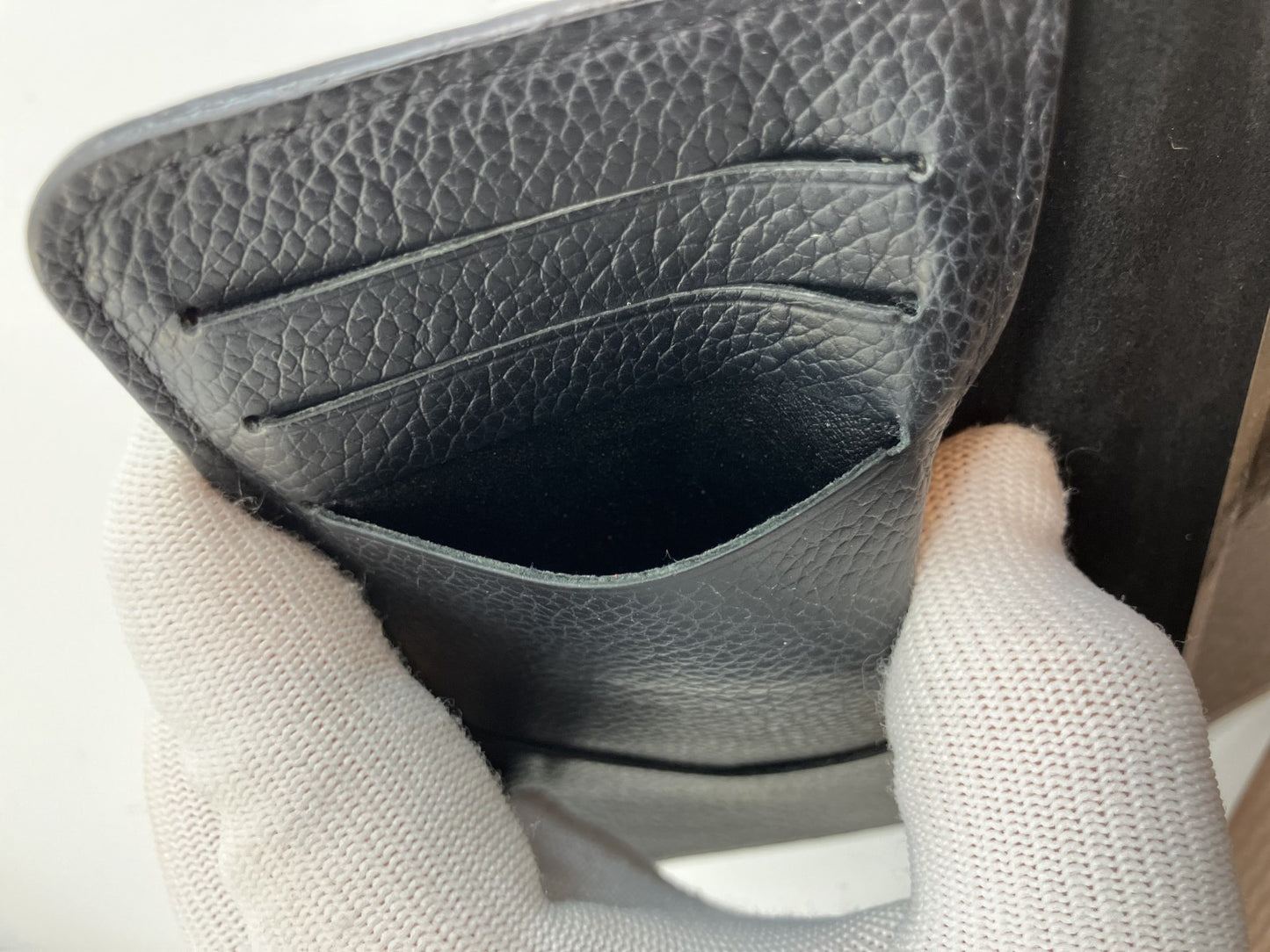 เคสสมาร์ทโฟน LOUIS VUITTON M69709 Empreinte สำหรับ iPhone 11, 12, 13, 14, 15 พร้อมกล่องและกระเป๋า จัดส่งฟรี 