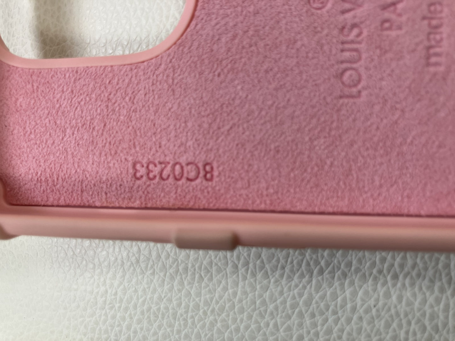 Louis Vuitton iPhone 14 Pro Case Pink Monogram Trunk BC0233 Made in Italy