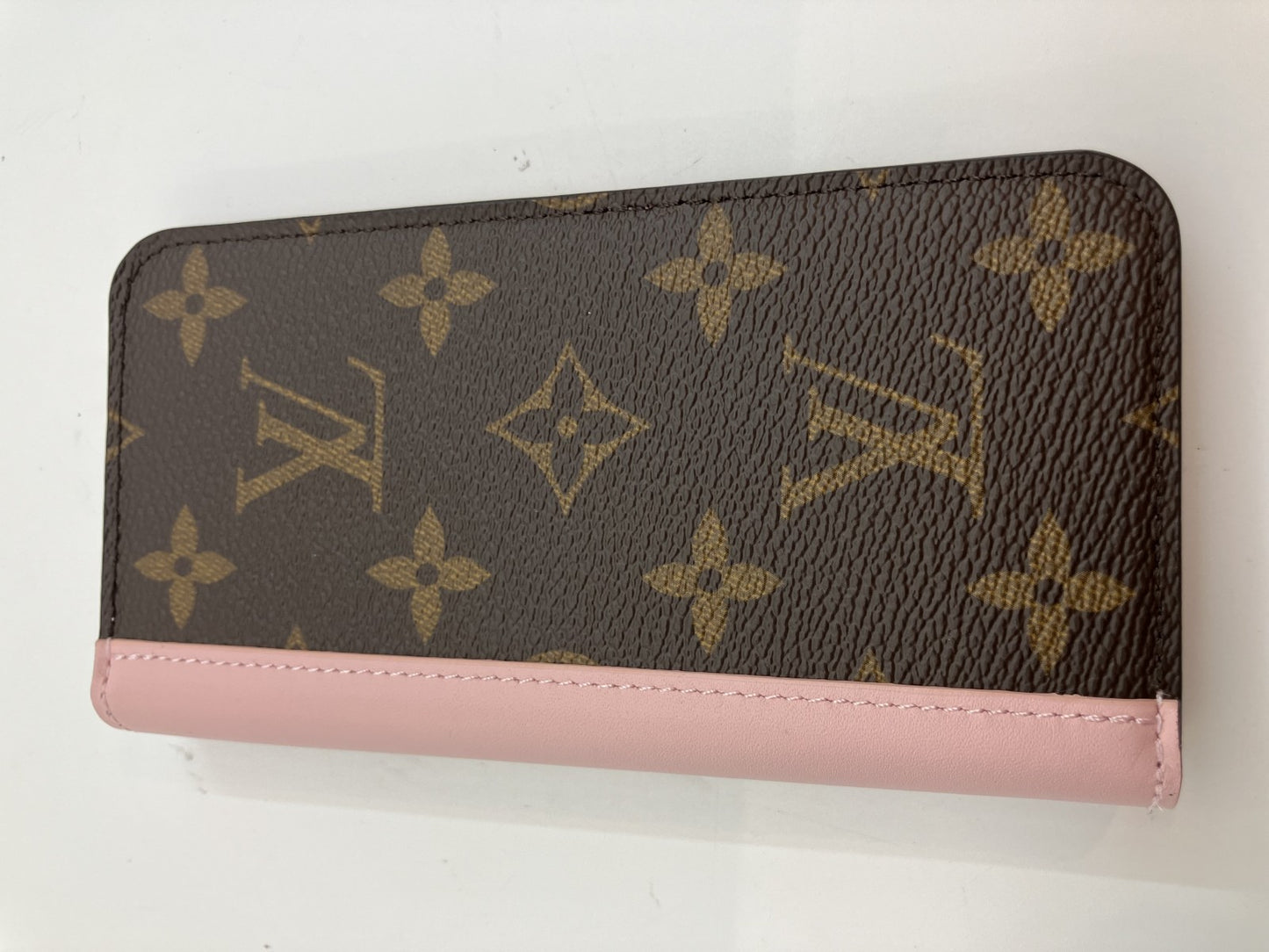 เคสสมาร์ทโฟน LOUIS VUITTON Monogram Folio M68686 iPhoneX/Xs Rose Ballerine พร้อมกล่องและกระเป๋า จัดส่งฟรี 