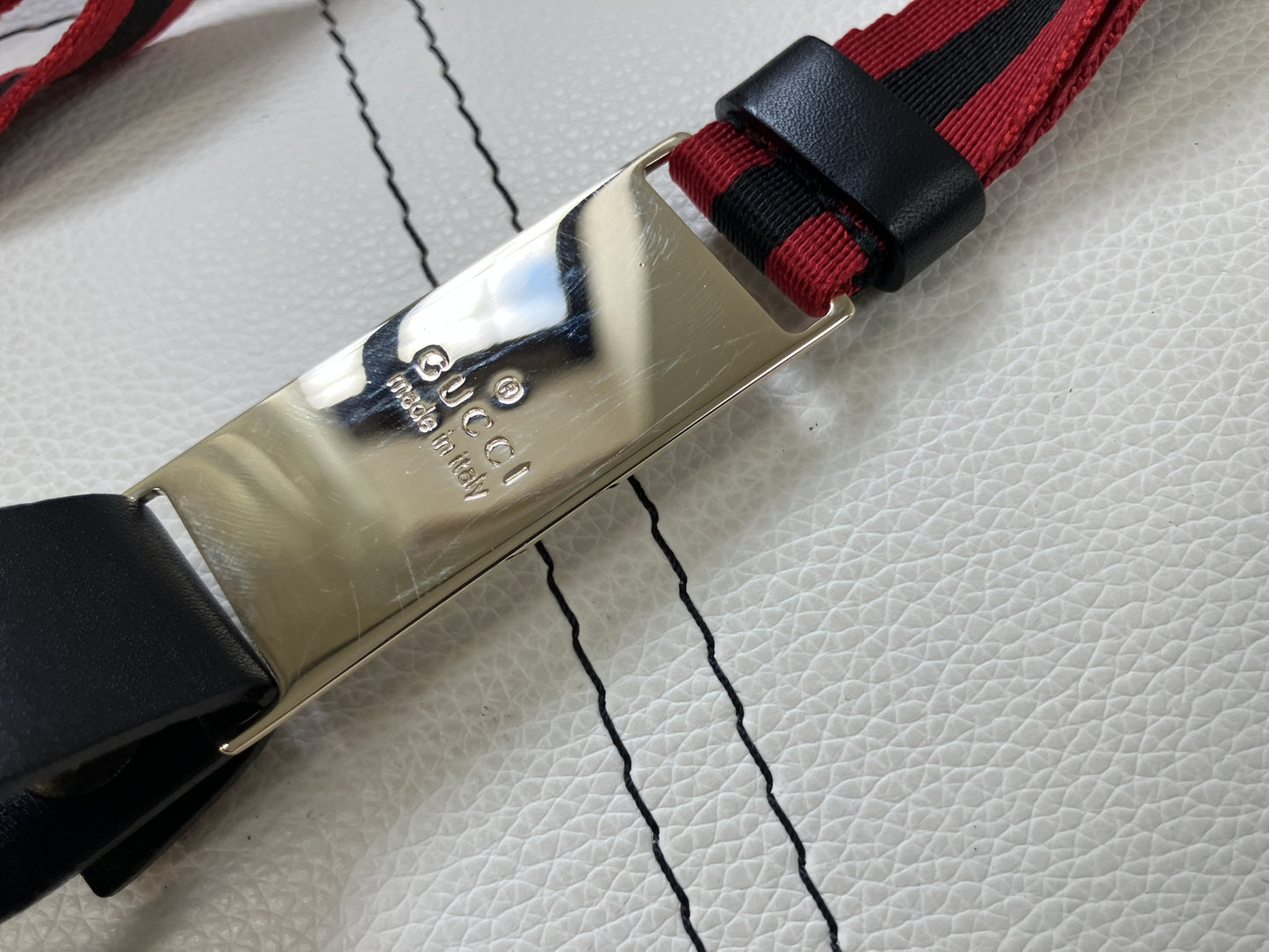 GUCCI Web Stripe Lanyard Neck Strap Red Black Key Ring 039/2194 Made in Italy