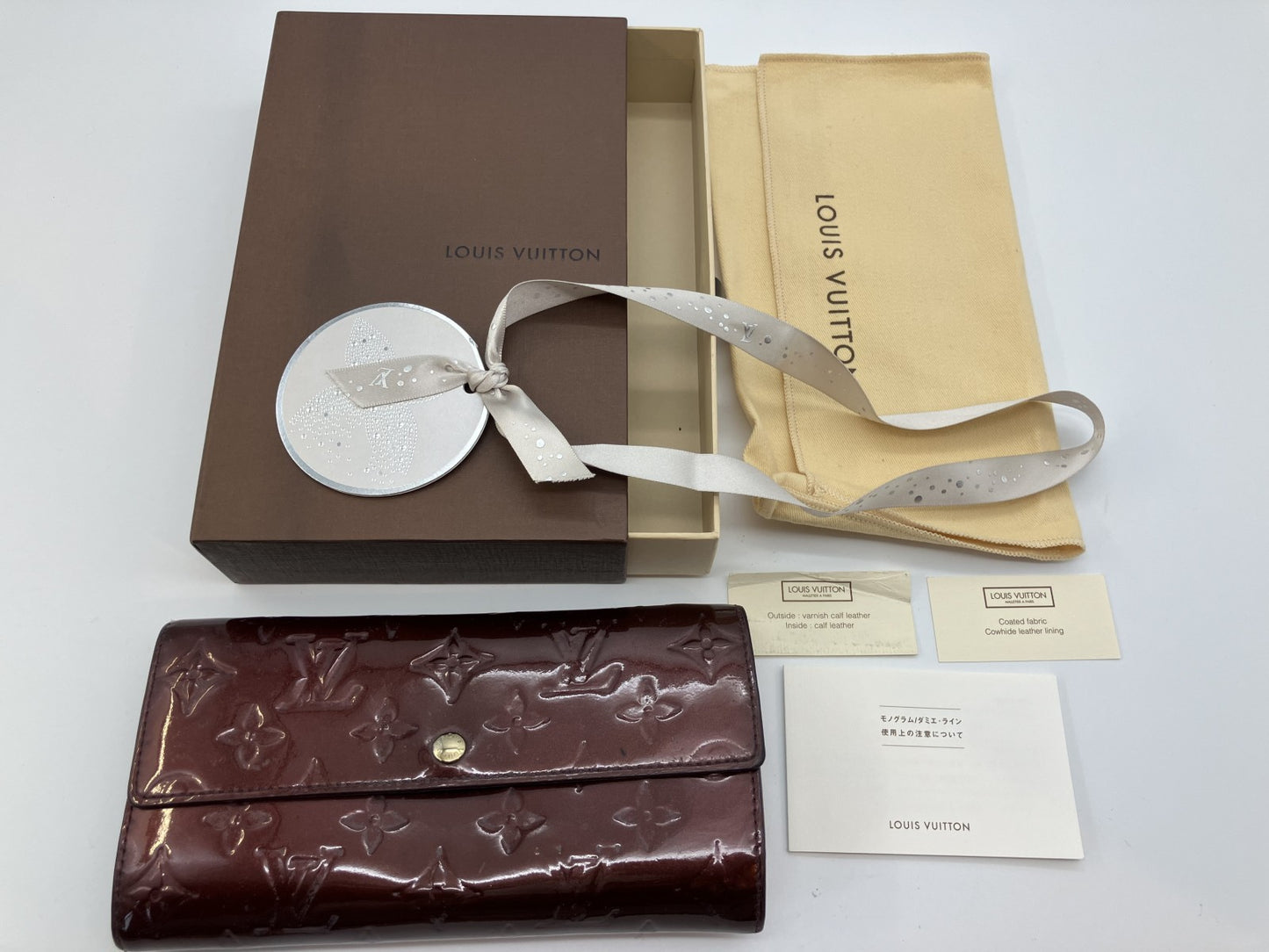 Louis Vuitton Vernis Portefeuille Sarah Amarante Long Wallet Box, bag and accessories included Free shipping 