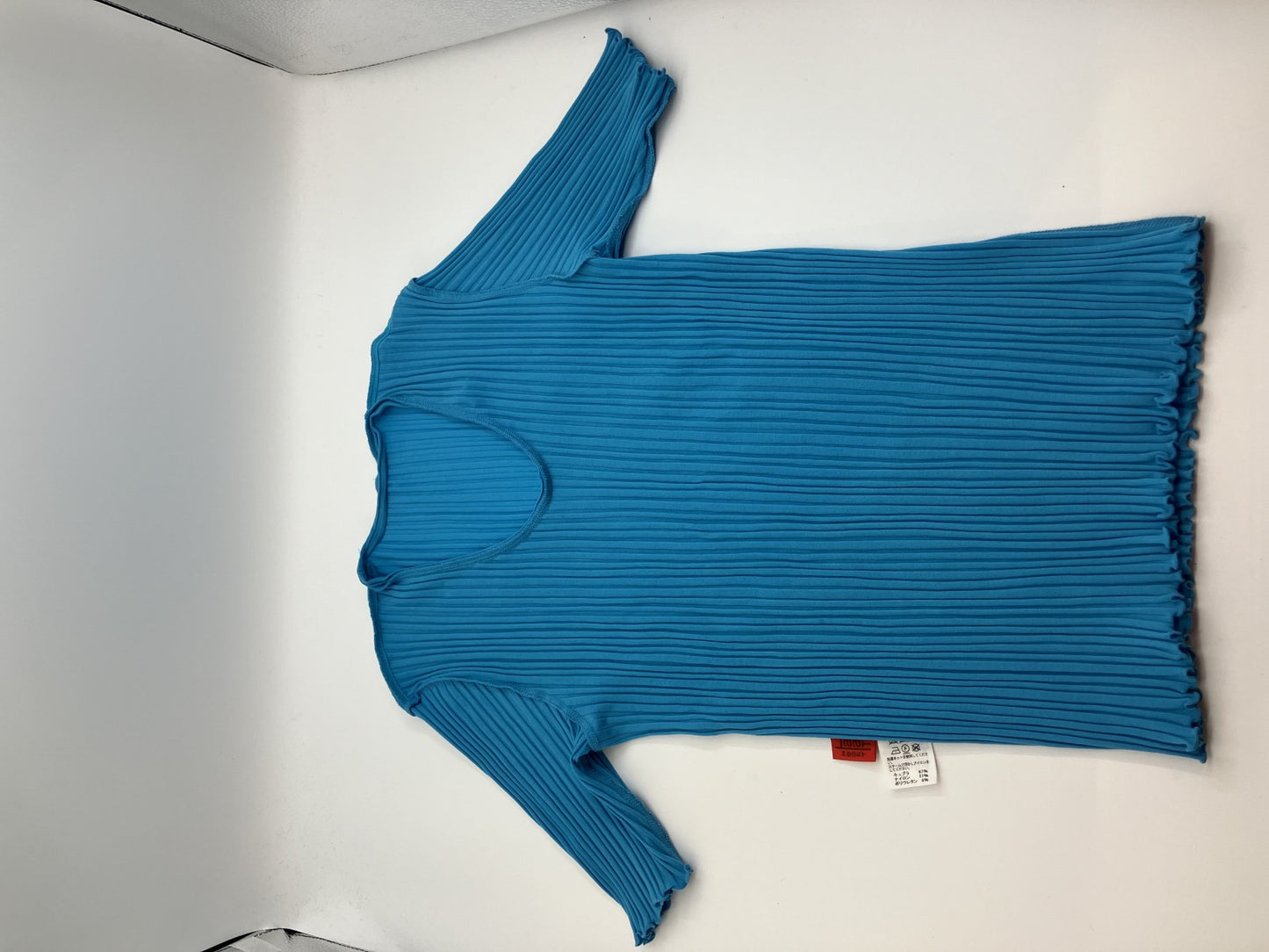 ISSEY MIYAKE Pleated pleats HAAT 67% Cupro, 27% Nylon, 6% Elastane Light blue