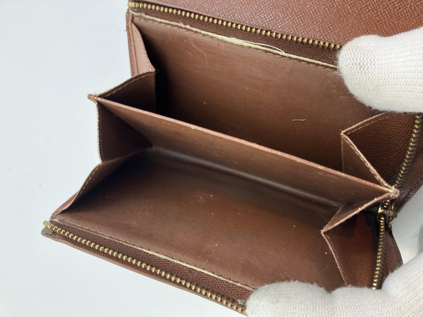 Louis Vuitton Monogram Compact Zip Wallet | Portemonnaie Billets Trﾃｩsor | 14 ﾃ・9 cm