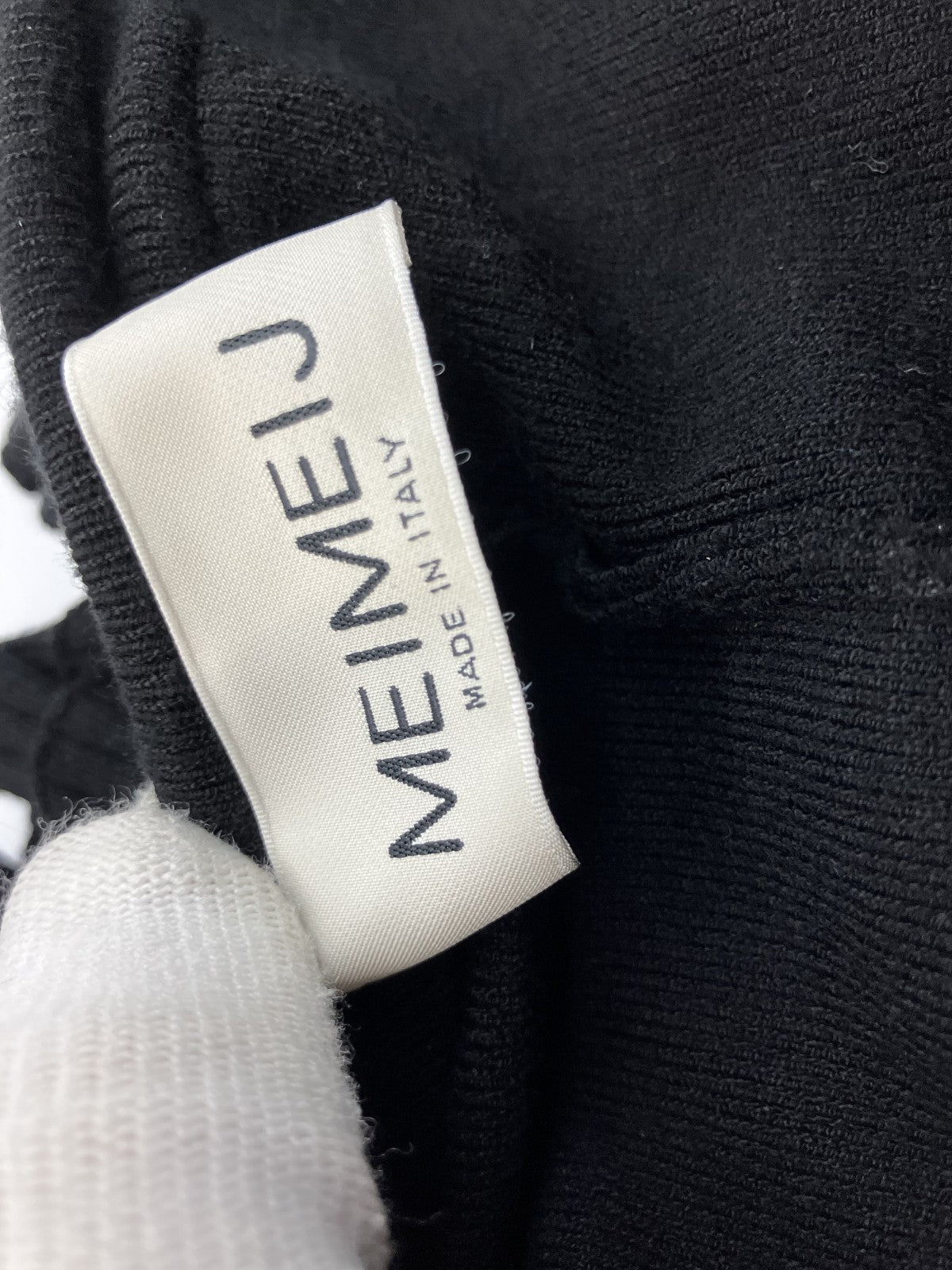 MEIMEIJ Long Black Dress TG36 Made in Italy 窶・Elegant Ruffle Neckline 窶・Stretch Comfort 窶・