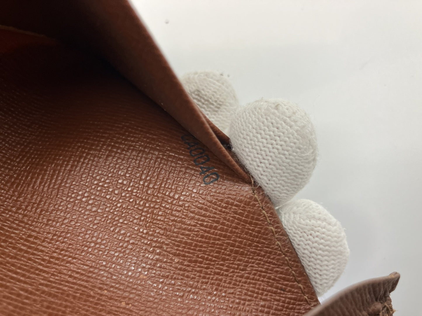 Louis Vuitton Monogram Compact Zip Wallet | Portemonnaie Billets Trﾃｩsor | 14 ﾃ・9 cm