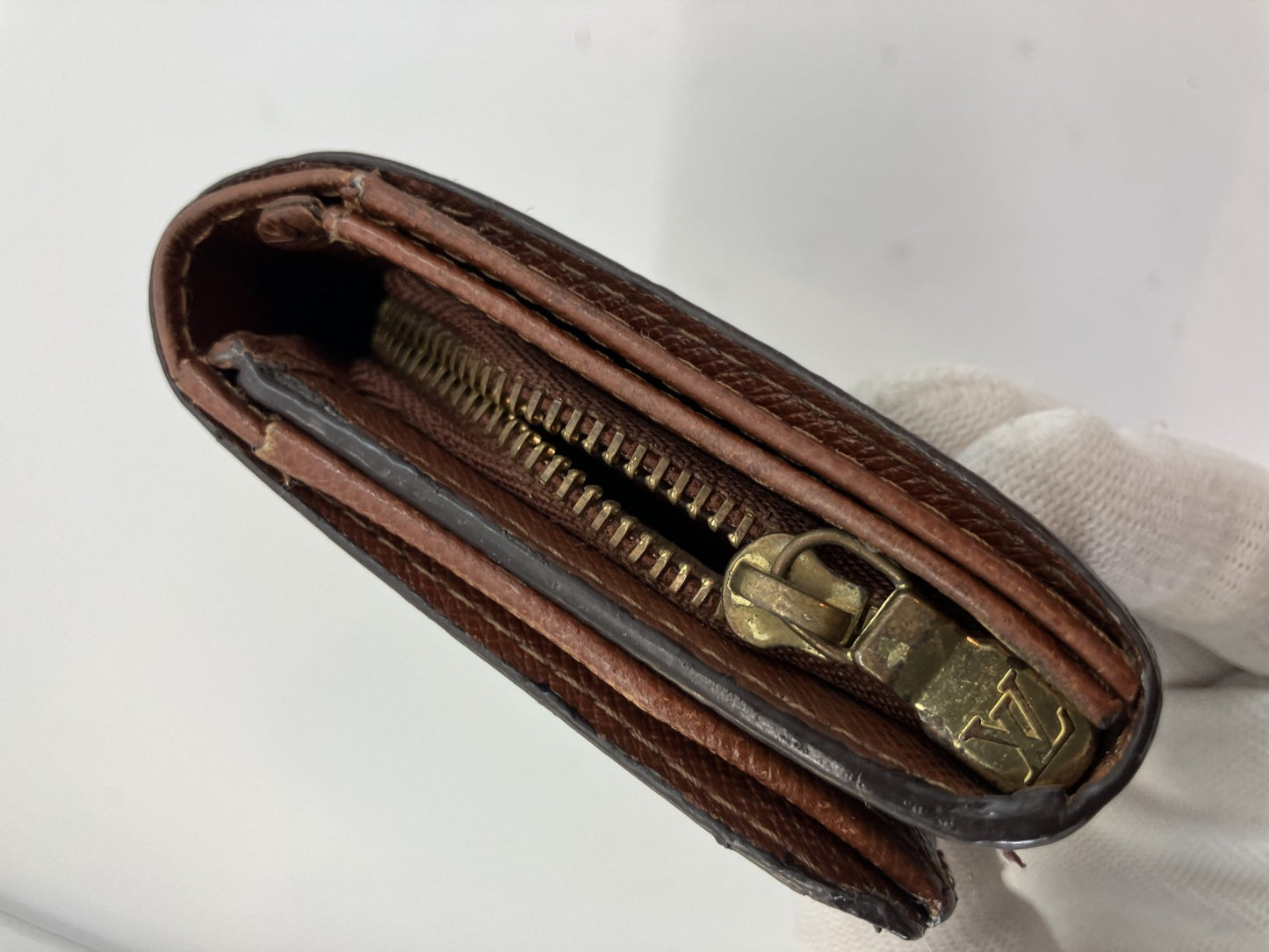 Louis Vuitton Monogram Compact Zip Wallet | Portemonnaie Billets Trﾃｩsor | 14 ﾃ・9 cm