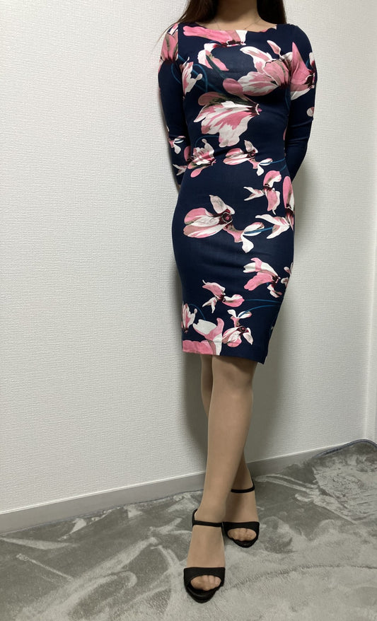 [Wearing picture included] ERDEM Navy x Pink Floral Print Bodycon Dress S-M Size