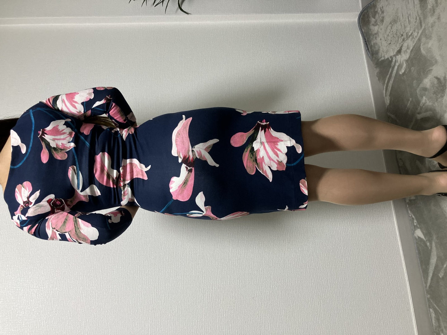 [Wearing picture included] ERDEM Navy x Pink Floral Print Bodycon Dress S-M Size