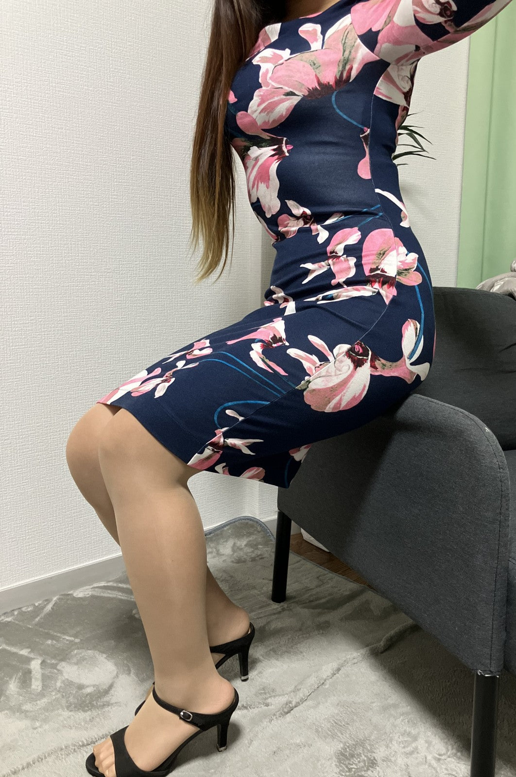 [Wearing picture included] ERDEM Navy x Pink Floral Print Bodycon Dress S-M Size