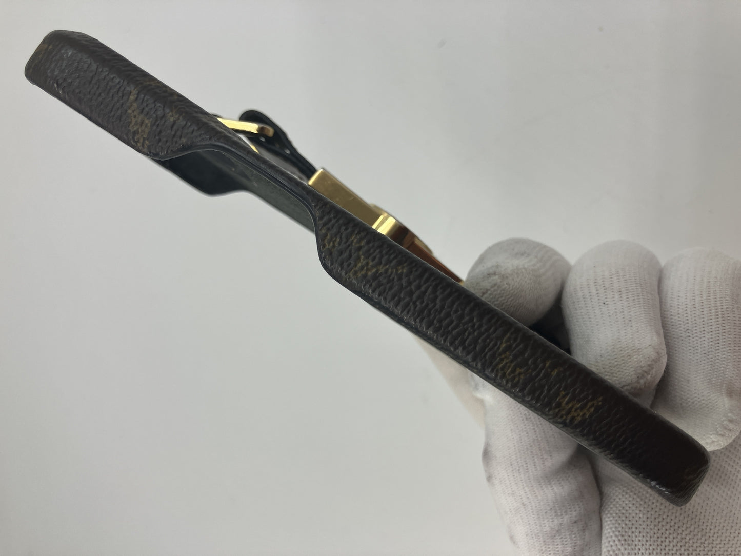 LOUIS VUITTON Bumper Dauphine iPhone 13 Pro Case Monogram M81214 Box